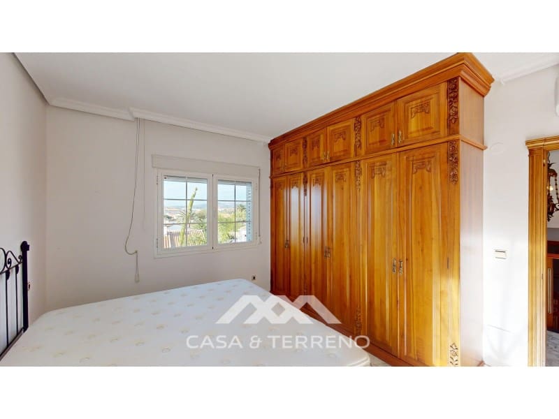 5 sypialnia Willa na sprzedaż w Caleta de Velez z garażem - 995 000 € (Ref: 9383302)