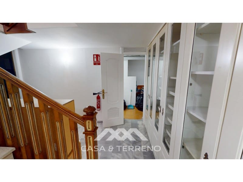 5 sypialnia Willa na sprzedaż w Caleta de Velez z garażem - 995 000 € (Ref: 9383302)