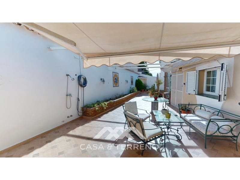 5 sypialnia Willa na sprzedaż w Caleta de Velez z garażem - 995 000 € (Ref: 9383302)