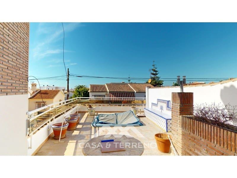 5 sypialnia Willa na sprzedaż w Caleta de Velez z garażem - 995 000 € (Ref: 9383302)