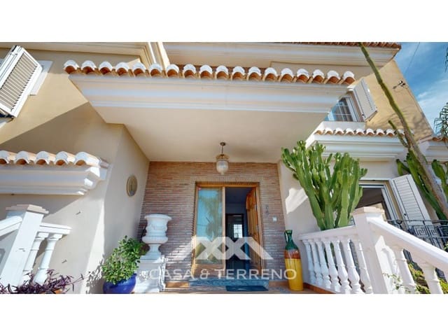 5 camera da letto Villa in vendita in Caleta de Vélez, Vélez-Málaga con garage - 995.000 € (Rif: 9383302)