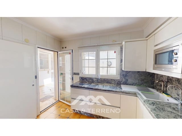 5 camera da letto Villa in vendita in Caleta de Vélez, Vélez-Málaga con garage - 995.000 € (Rif: 9383302)