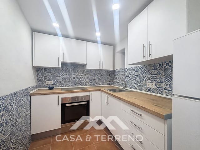 3 soveværelse Byhus til salg i Canillas de Aceituno - € 130.000 (Ref: 9396623)