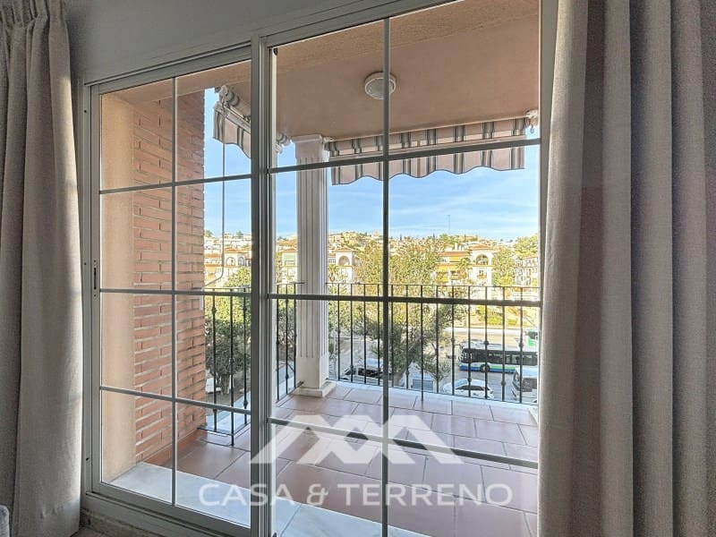 2 bedroom Flat for rent in Torre del Mar - € 800 (Ref: 9398403)