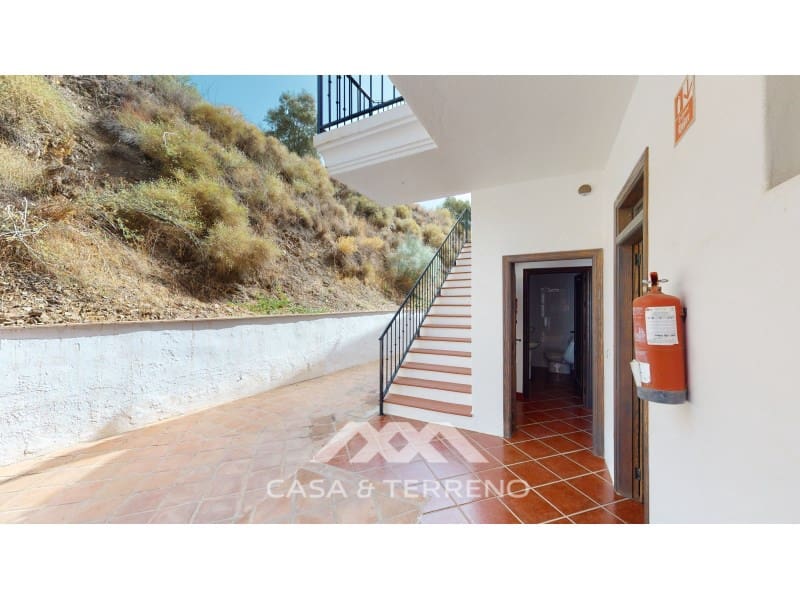 7 bedroom Guesthouse/B & B for sale in Macharaviaya with pool - € 995,000 (Ref: 9398404)