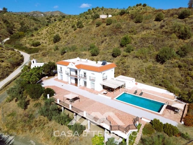 7 bedroom Guesthouse/B & B for sale in Macharaviaya with pool - € 995,000 (Ref: 9398404)
