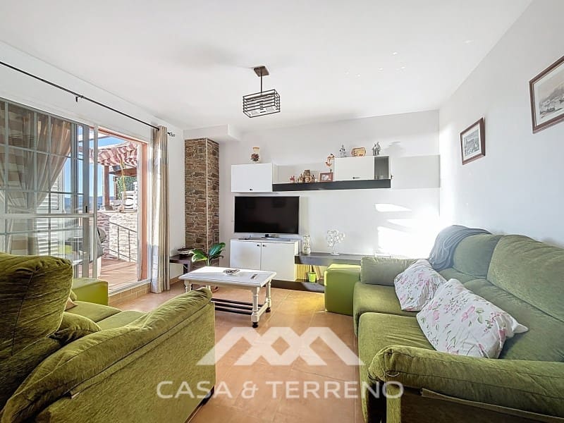 3 chambre Maison de Ville à vendre à Almayate - 372 000 € (Ref: 9414352)