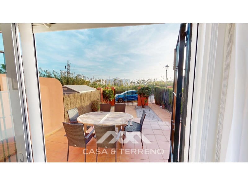 4 makuuhuone Omakotitalo myytävänä paikassa Caleta de Velez - 378 000 € (Ref: 9452266)