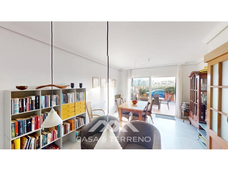 4 makuuhuone Omakotitalo myytävänä paikassa Caleta de Velez - 378 000 € (Ref: 9452266)