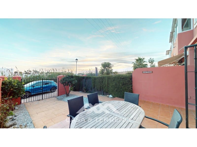 4 makuuhuone Omakotitalo myytävänä paikassa Caleta de Velez - 378 000 € (Ref: 9452266)