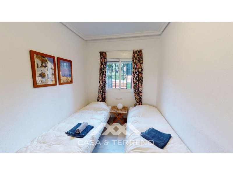 4 makuuhuone Omakotitalo myytävänä paikassa Caleta de Velez - 378 000 € (Ref: 9452266)