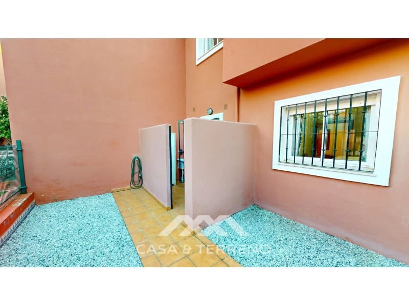 4 makuuhuone Omakotitalo myytävänä paikassa Caleta de Velez - 378 000 € (Ref: 9452266)