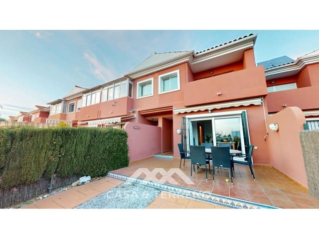 4 makuuhuone Omakotitalo myytävänä paikassa Caleta de Vélez, Vélez-Málaga - 378 000 € (Ref: 9452266)