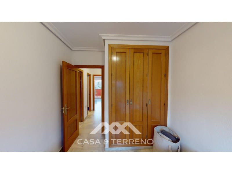 4 makuuhuone Omakotitalo myytävänä paikassa Caleta de Velez - 378 000 € (Ref: 9452266)