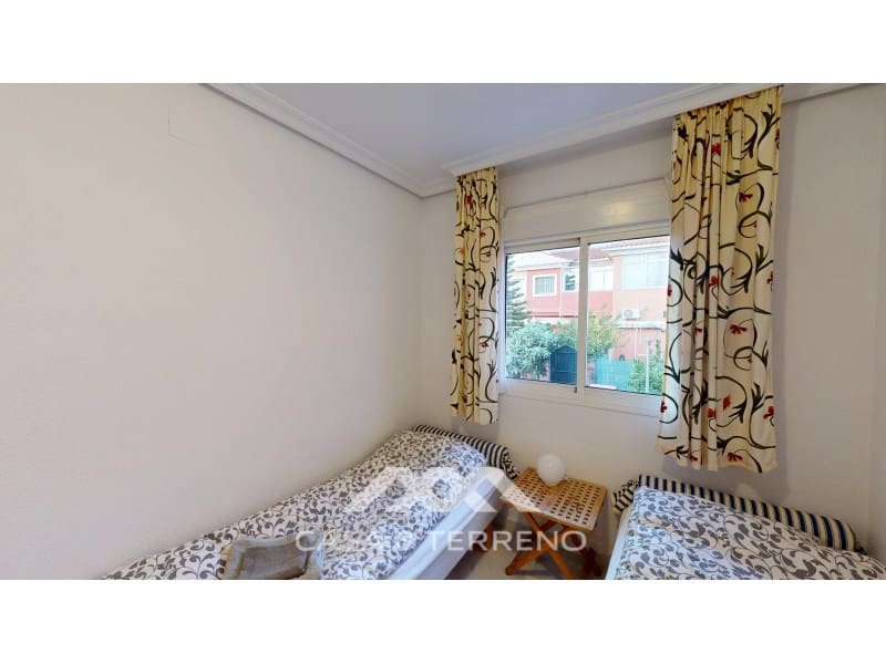 4 makuuhuone Omakotitalo myytävänä paikassa Caleta de Velez - 378 000 € (Ref: 9452266)