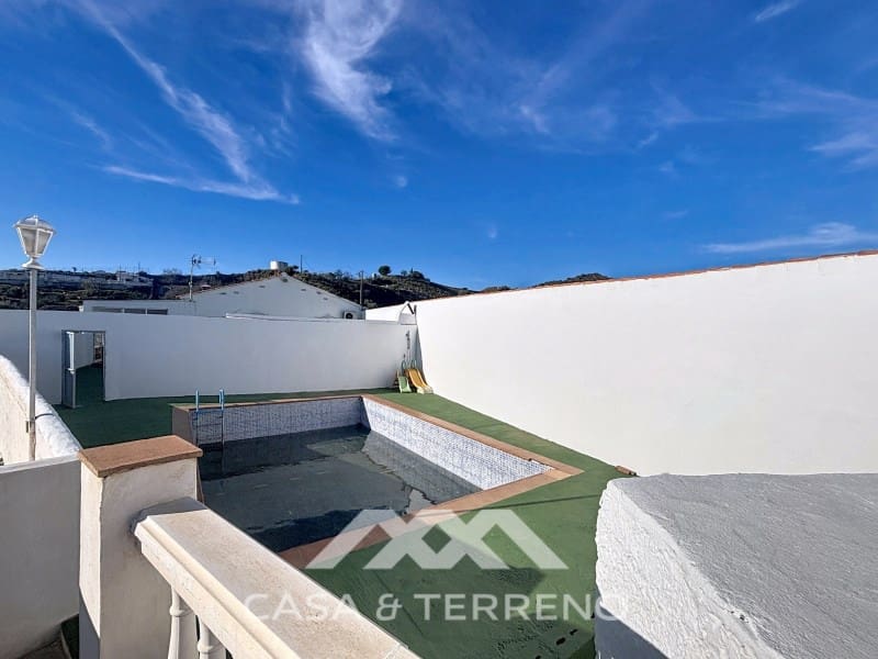 Finca/Casa Rural de 3 habitaciones en Macharaviaya en venta con piscina garaje - 456.000 € (Ref: 9462487)