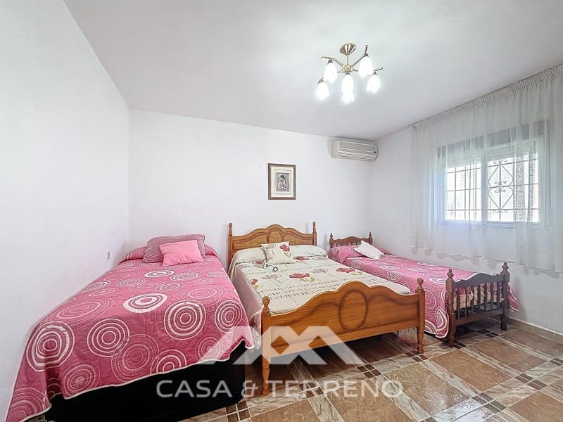 Finca/Casa Rural de 3 habitaciones en Macharaviaya en venta con piscina garaje - 456.000 € (Ref: 9462487)