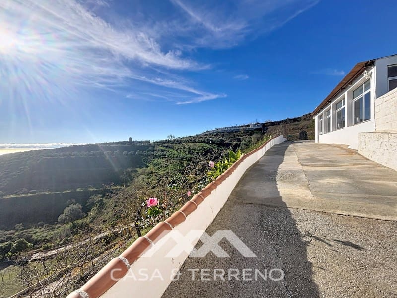 Finca/Casa Rural de 3 habitaciones en Macharaviaya en venta con piscina garaje - 456.000 € (Ref: 9462487)