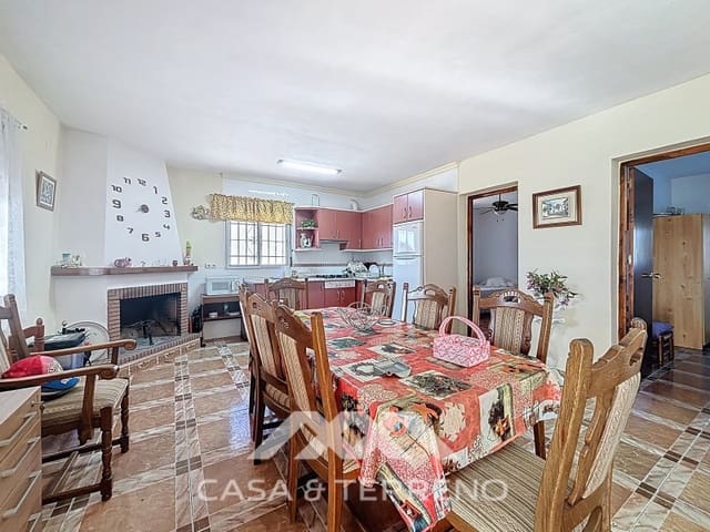 3 soverom Finca/Herregård til salgs i Macharaviaya med svømmebasseng garasje - € 456 000 (Ref: 9462487)