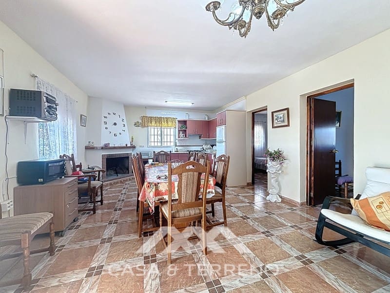 Finca/Casa Rural de 3 habitaciones en Macharaviaya en venta con piscina garaje - 456.000 € (Ref: 9462487)