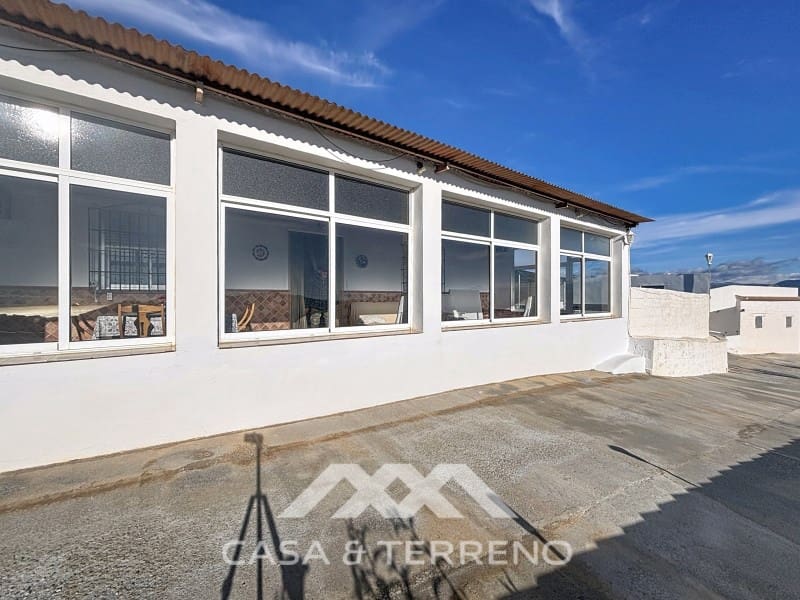 Finca/Casa Rural de 3 habitaciones en Macharaviaya en venta con piscina garaje - 456.000 € (Ref: 9462487)