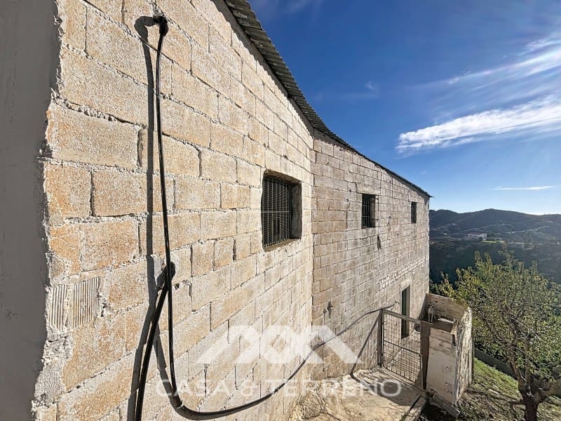 Finca/Casa Rural de 3 habitaciones en Macharaviaya en venta con piscina garaje - 456.000 € (Ref: 9462487)