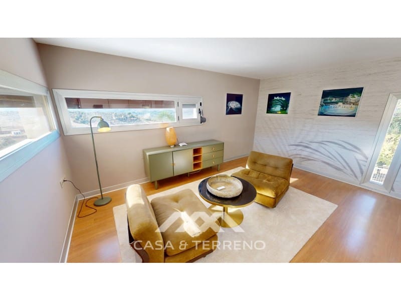 Chalet de 4 habitaciones en Alora en venta con piscina garaje - 1.200.000 € (Ref: 9462488)