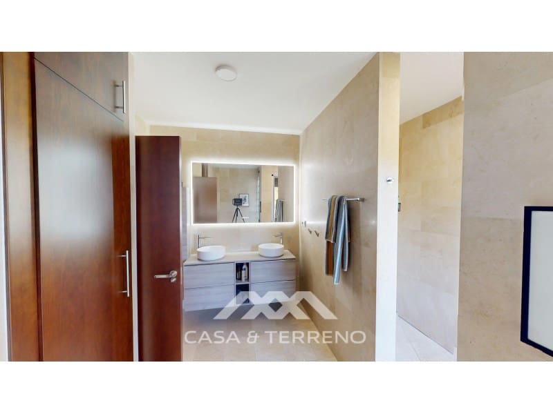 Chalet de 4 habitaciones en Alora en venta con piscina garaje - 1.200.000 € (Ref: 9462488)