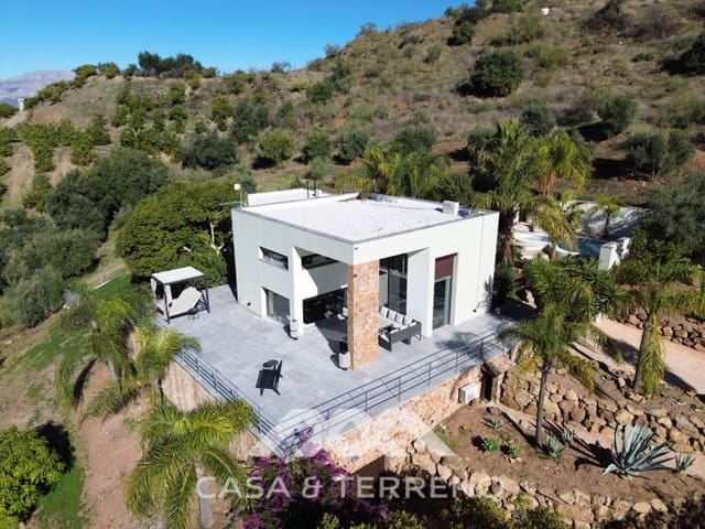 4 chambre Villa/Maison à vendre à Alora avec piscine garage - 1 200 000 € (Ref: 9462488)