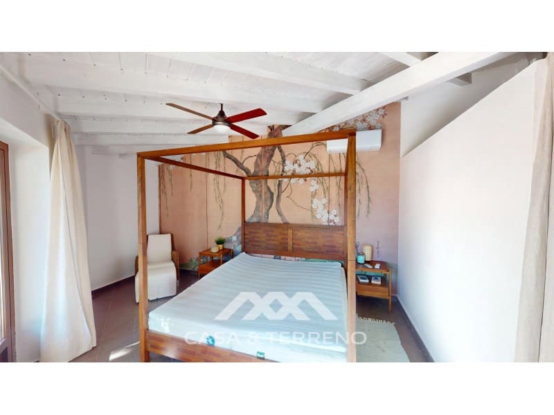 4 bedroom Villa for sale in Alora with pool garage - € 1,200,000 (Ref: 9462488)
