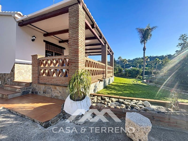 2 sypialnia Finka/Dom wiejski na sprzedaż w Frigiliana z basenem - 365 000 € (Ref: 9474981)