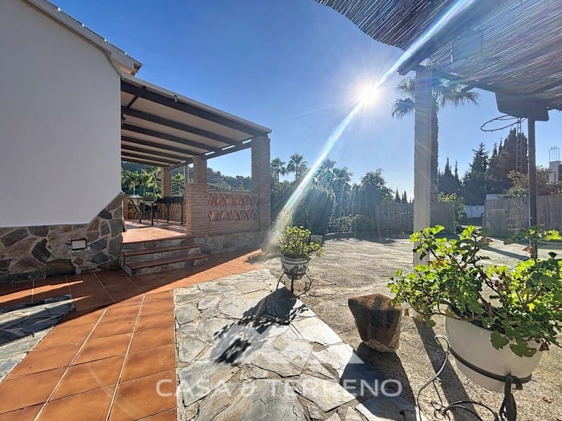 2 sypialnia Finka/Dom wiejski na sprzedaż w Frigiliana z basenem - 365 000 € (Ref: 9474981)