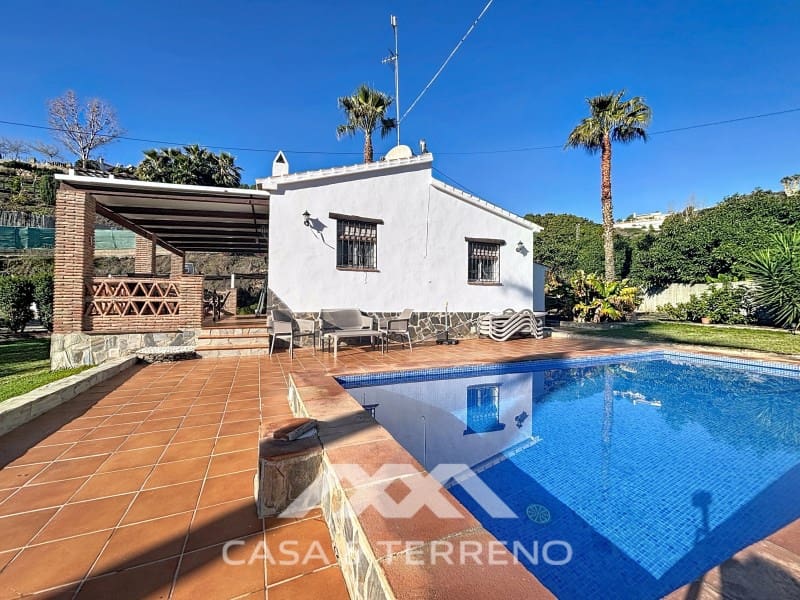 2 sypialnia Finka/Dom wiejski na sprzedaż w Frigiliana z basenem - 365 000 € (Ref: 9474981)