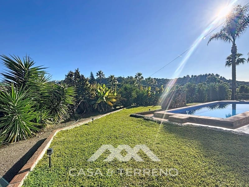 2 sypialnia Finka/Dom wiejski na sprzedaż w Frigiliana z basenem - 365 000 € (Ref: 9474981)