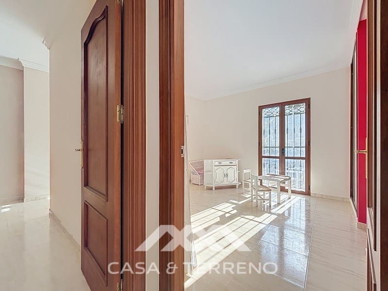 Apartment for sale in Algarrobo - € 480,000 (Ref: 9474982)