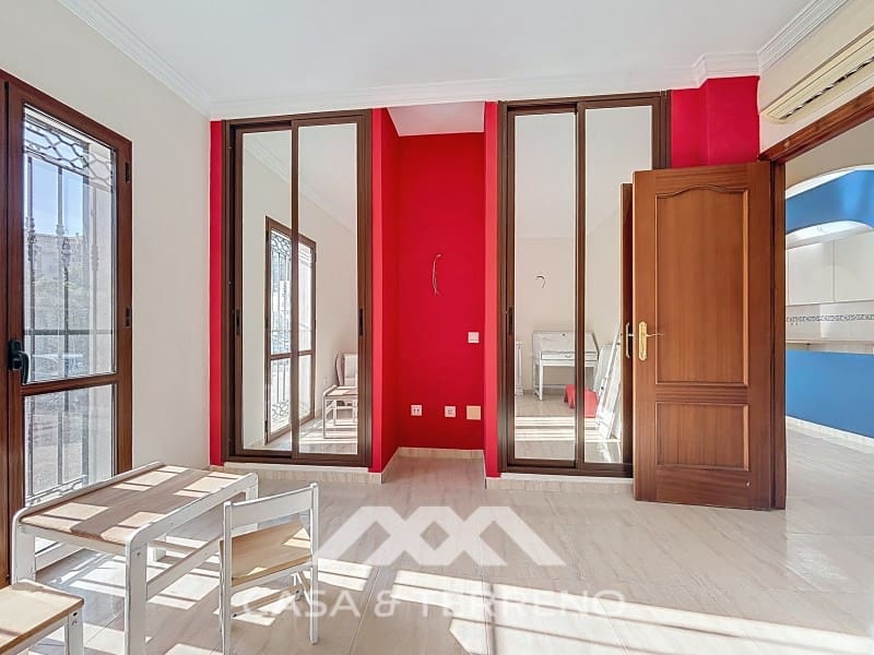 Apartment for sale in Algarrobo - € 480,000 (Ref: 9474982)