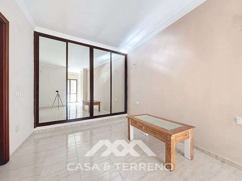 Apartment for sale in Algarrobo - € 480,000 (Ref: 9474982)