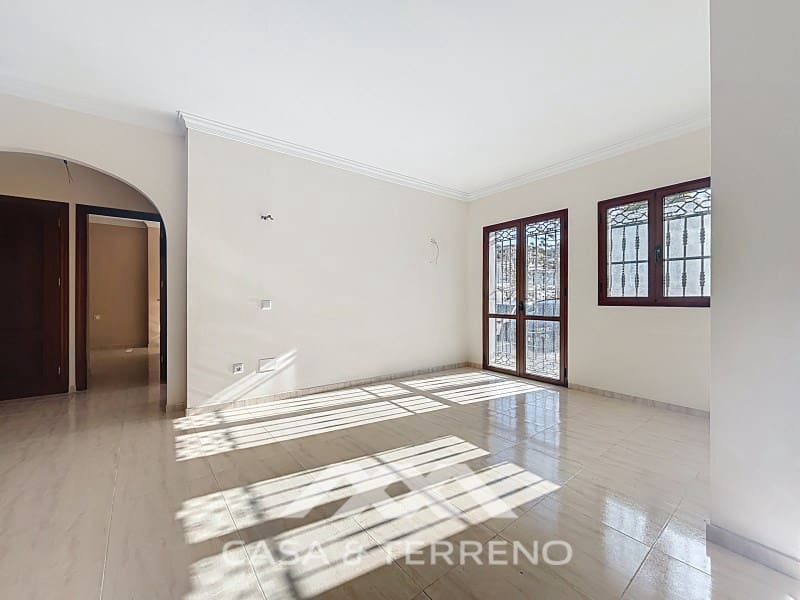 Apartment for sale in Algarrobo - € 480,000 (Ref: 9474982)