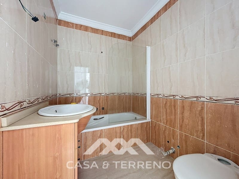 Apartment for sale in Algarrobo - € 480,000 (Ref: 9474982)