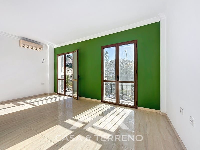 Apartment for sale in Algarrobo - € 480,000 (Ref: 9474982)