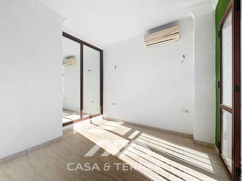 Apartment for sale in Algarrobo - € 480,000 (Ref: 9474982)