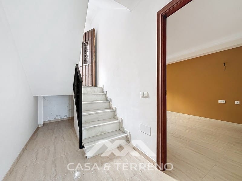 Apartment for sale in Algarrobo - € 480,000 (Ref: 9474982)