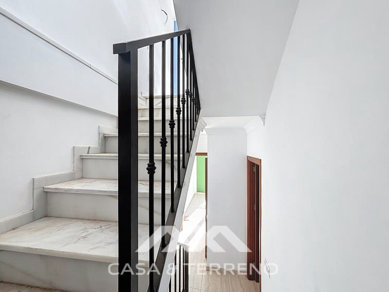 Apartment for sale in Algarrobo - € 480,000 (Ref: 9474982)