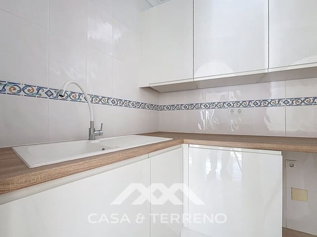 Huoneisto myytävänä paikassa Algarrobo - 480 000 € (Ref: 9474982)