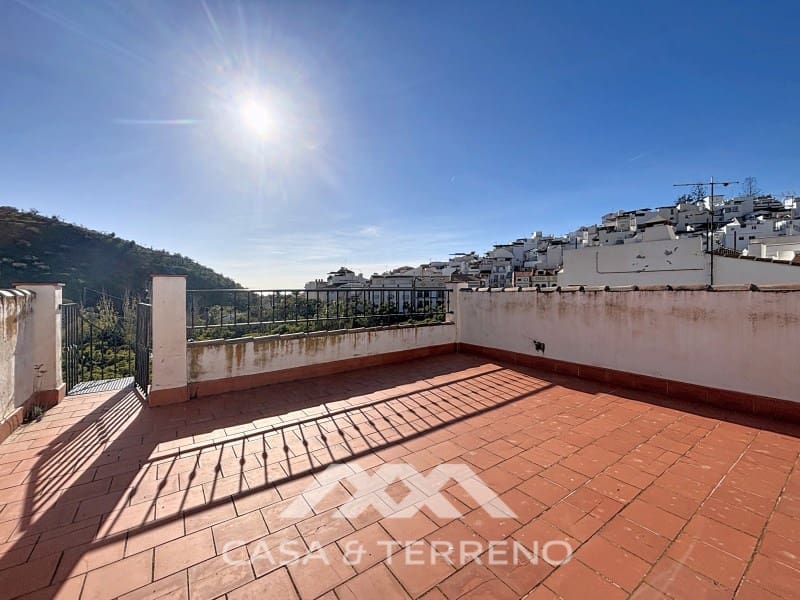 Apartment for sale in Algarrobo - € 480,000 (Ref: 9474982)