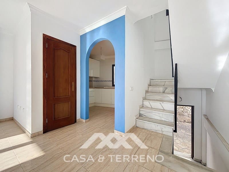 Apartment for sale in Algarrobo - € 480,000 (Ref: 9474982)