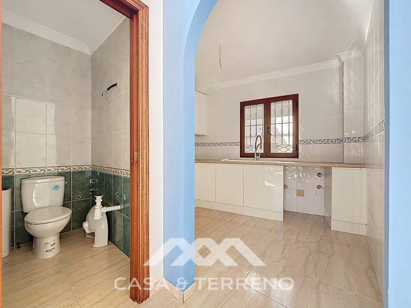 Apartment for sale in Algarrobo - € 480,000 (Ref: 9474982)