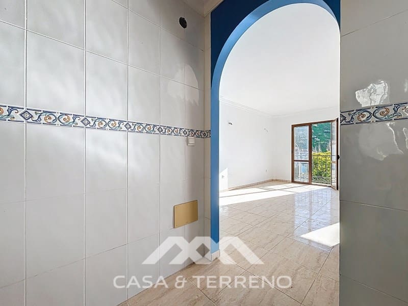 Apartment for sale in Algarrobo - € 480,000 (Ref: 9474982)