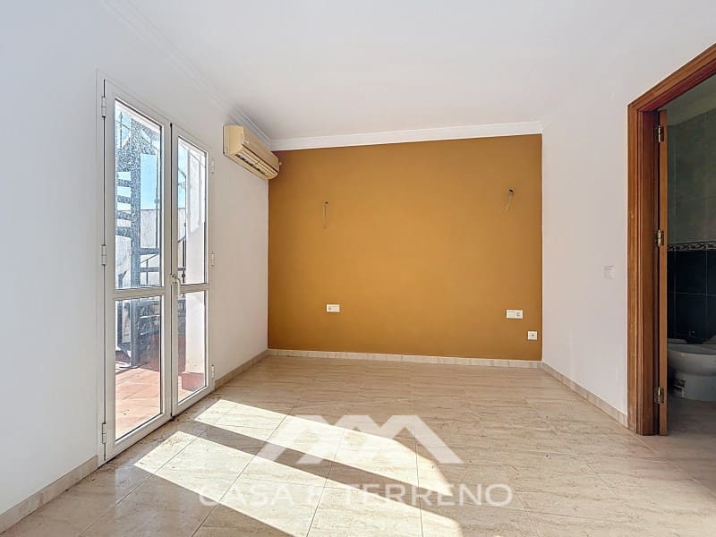 Apartment for sale in Algarrobo - € 480,000 (Ref: 9474982)