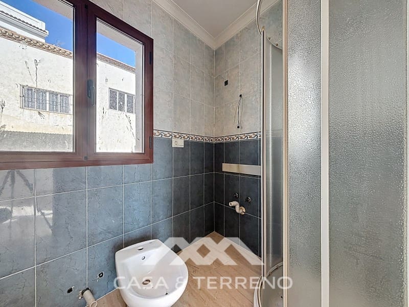 Apartment for sale in Algarrobo - € 480,000 (Ref: 9474982)